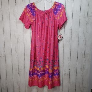 Vintage Deadstock NWT The Coffee Club Pink Housecoat Gown Lounge Size Medium.